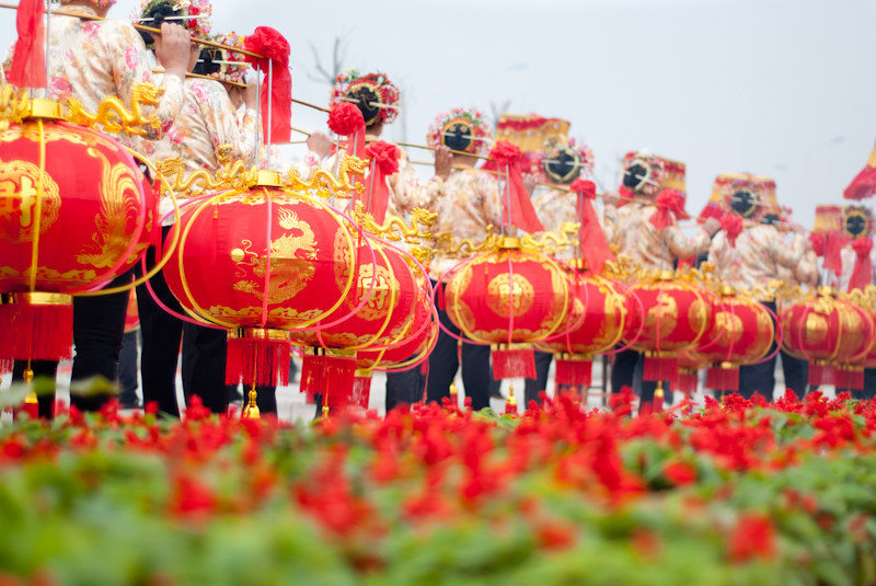 hth全站入口祝大家元宵节快乐!!!